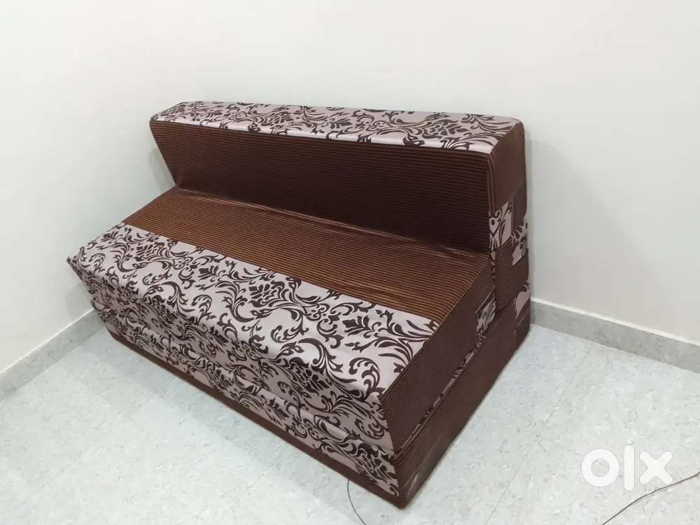 Sofa com bed