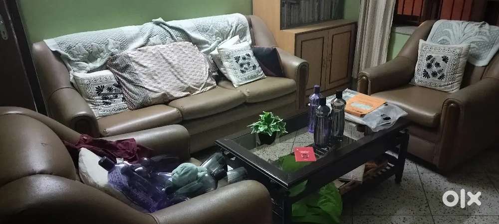 3 seater +2 single seater teak wood sofa, used