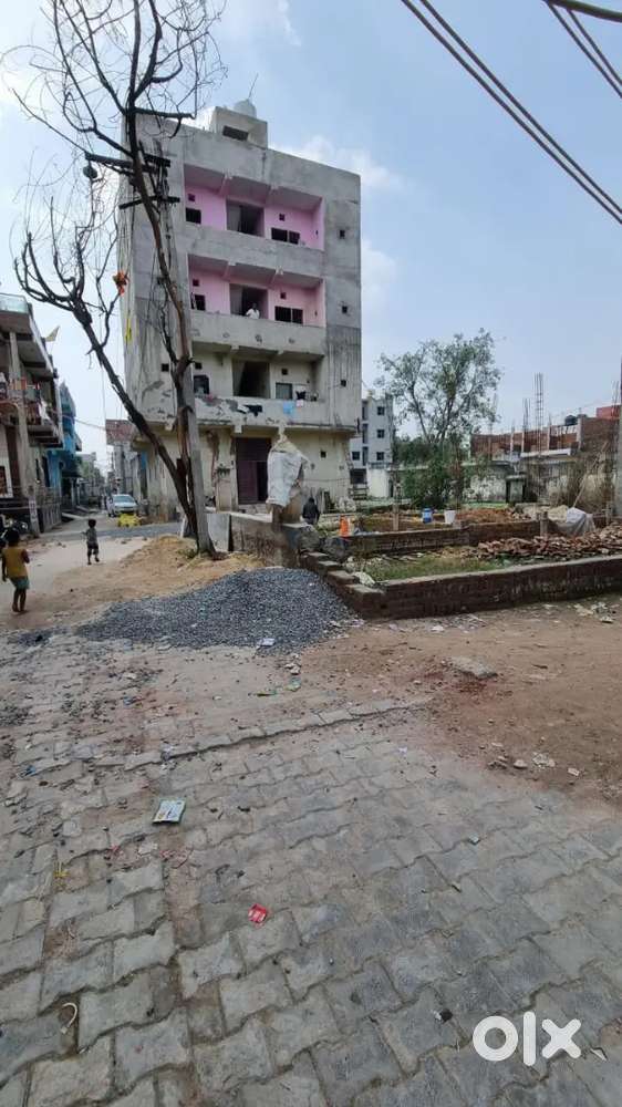 100 gaj L-type plot sale in Tikri kalan , Near Tikri border