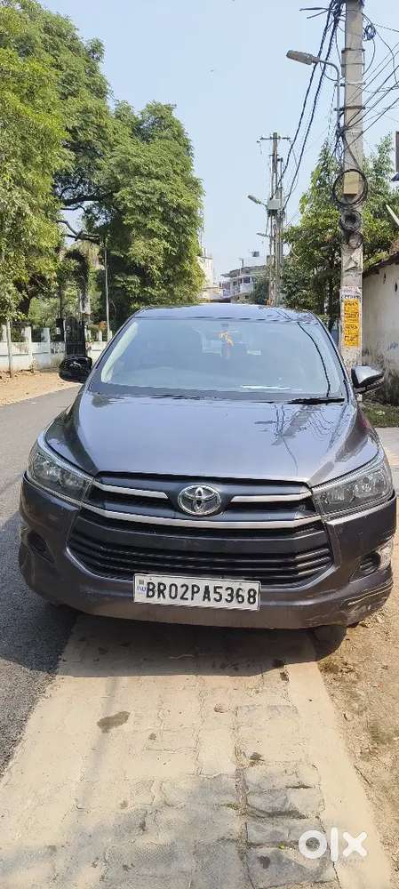 Toyota Innova Crysta 2017 Diesel Well Maintained