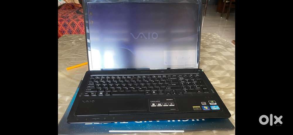 Very Good condition Sony Vio Laptop Windows 7 Home Premium