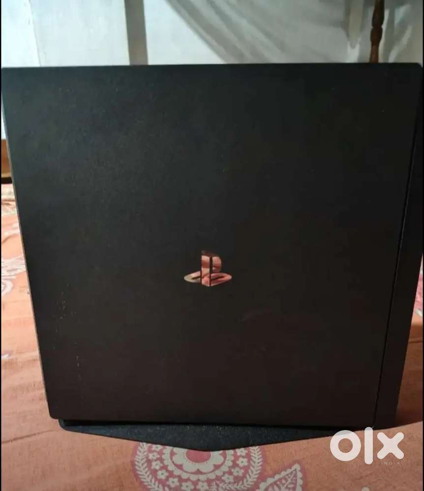 Selling Ps4 Pro