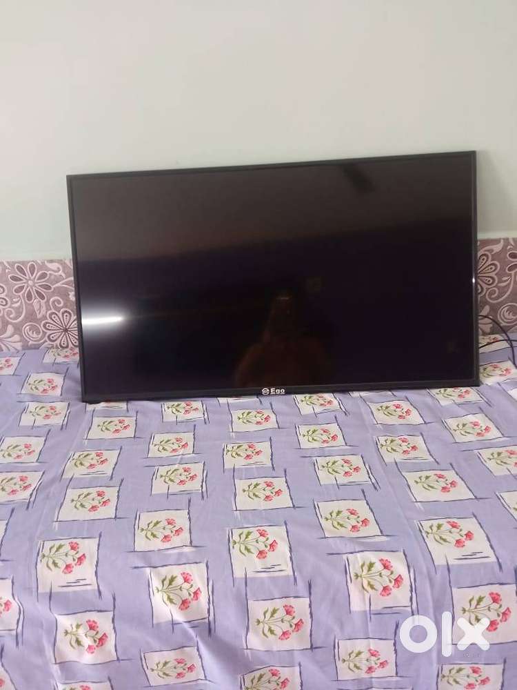 EGGO COMPANY BRAND OLD TV