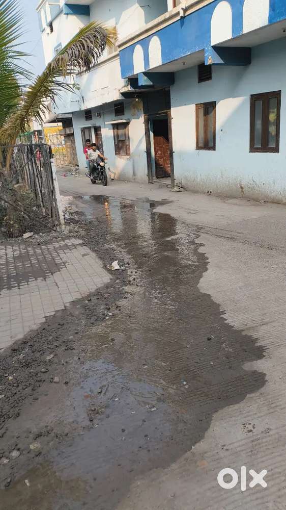 MUJHE ROOM PARTNER CAHIYE