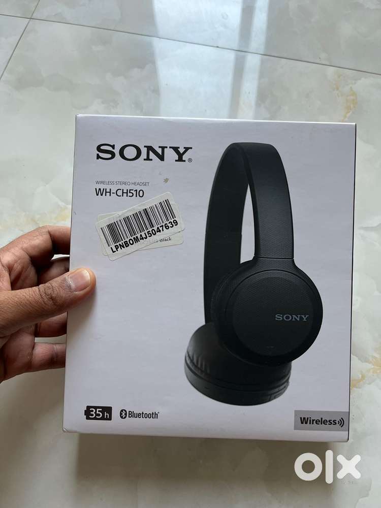 Sony WH-CH510 On The Ear Bluetooth Headphone with Mic