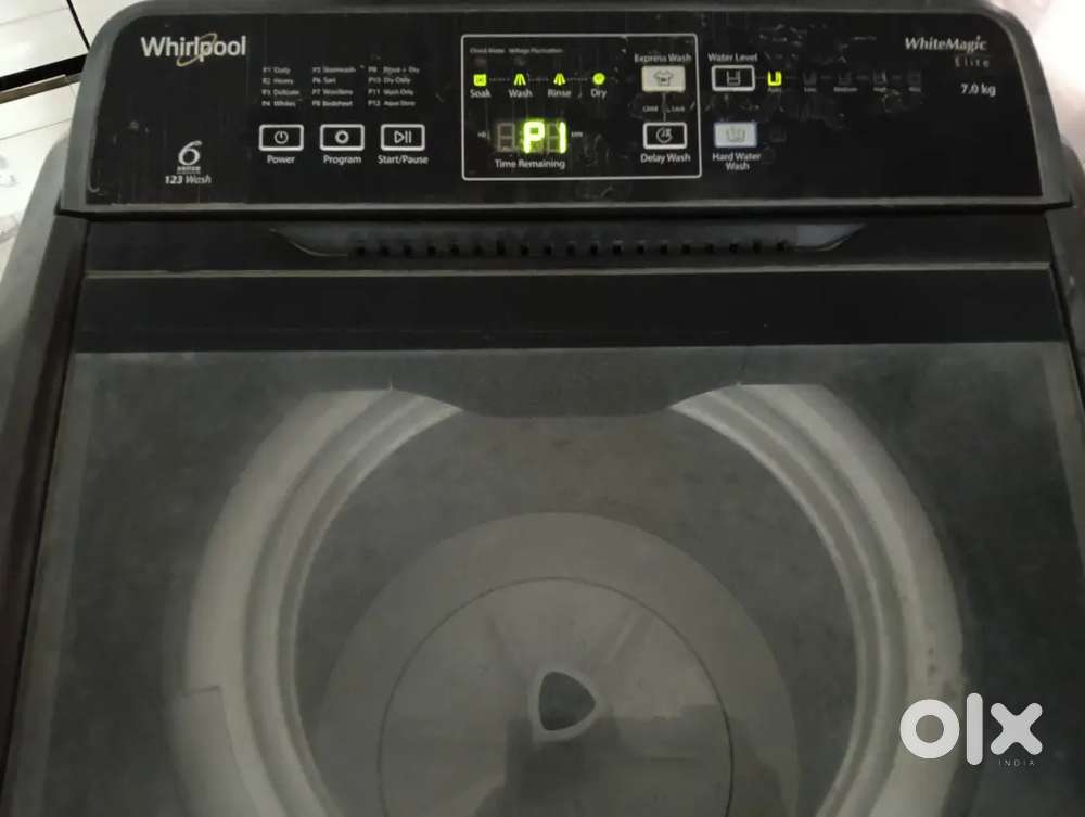 Fully automatic washing machine whirlpool 7kg working me ha