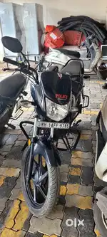 Honda Shine bike ready to move and in good condition