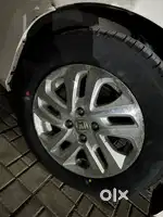 Want to sell Brand New Bridgestone tyres set of 4