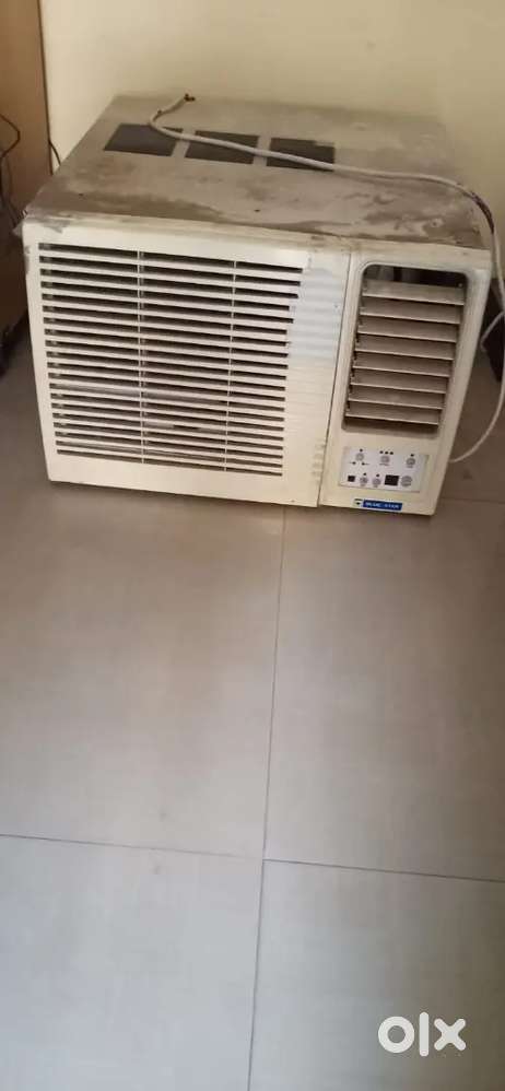 Blue Star Window AC 1 Ton