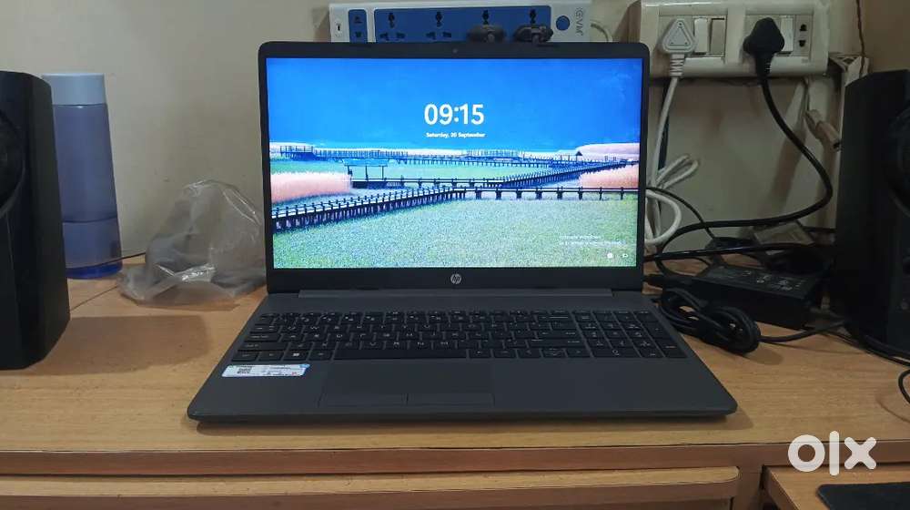HP Laptop Computer with Bag