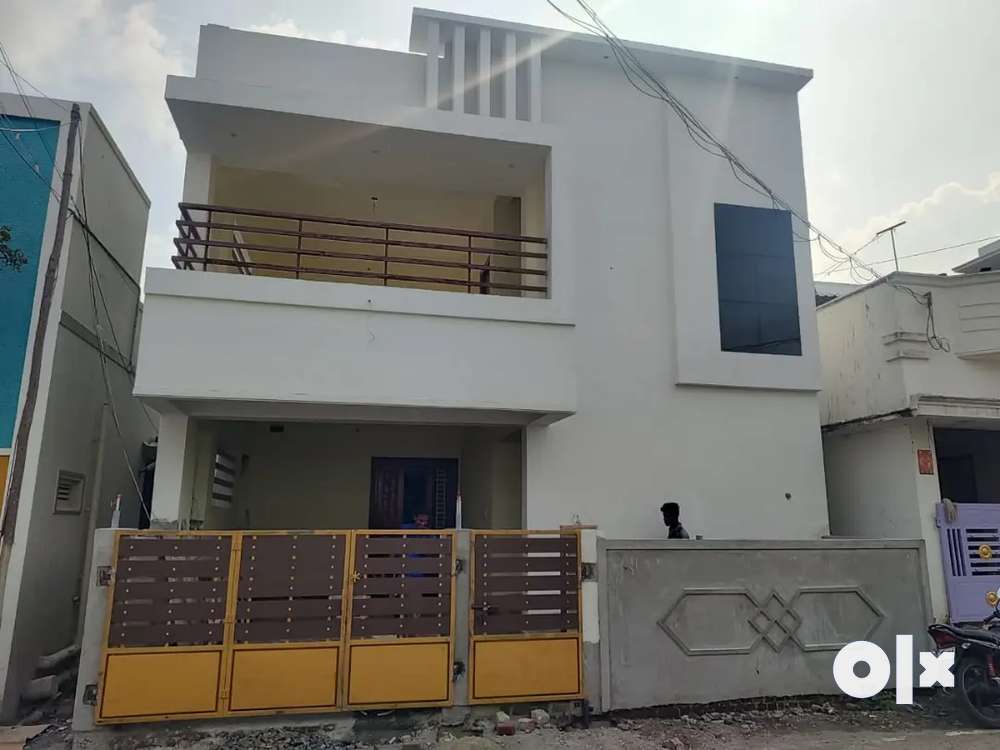3 BHK individual house with car parking