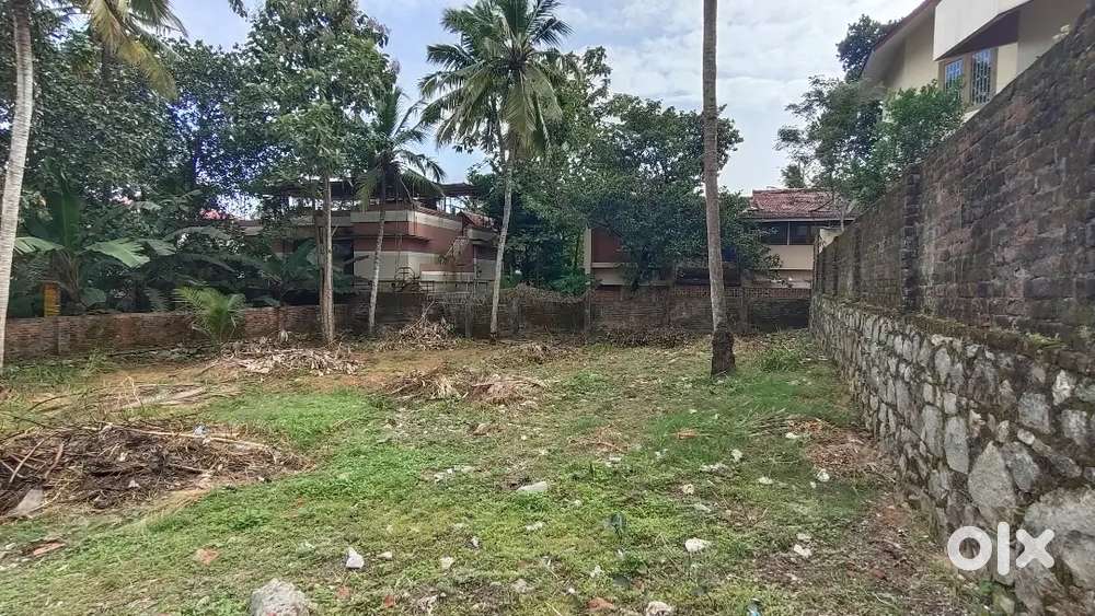 RESIDENTIAL PROPERTY NEAR PANGODE MILITARY CAMP VETTAMUKKU
