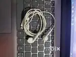 Apple wired earphones with lightning connector in mint condition