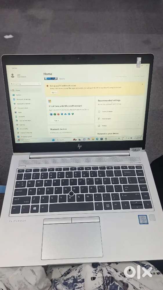 HP Elitebook (8/256 GB)