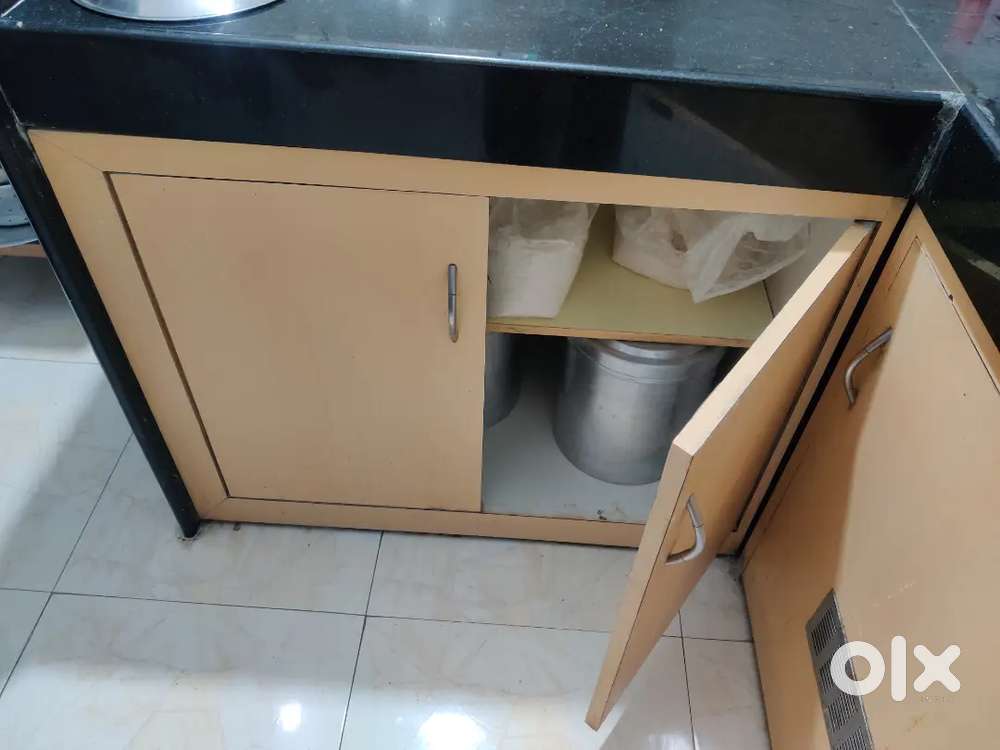 Kitchen trolley cabinet