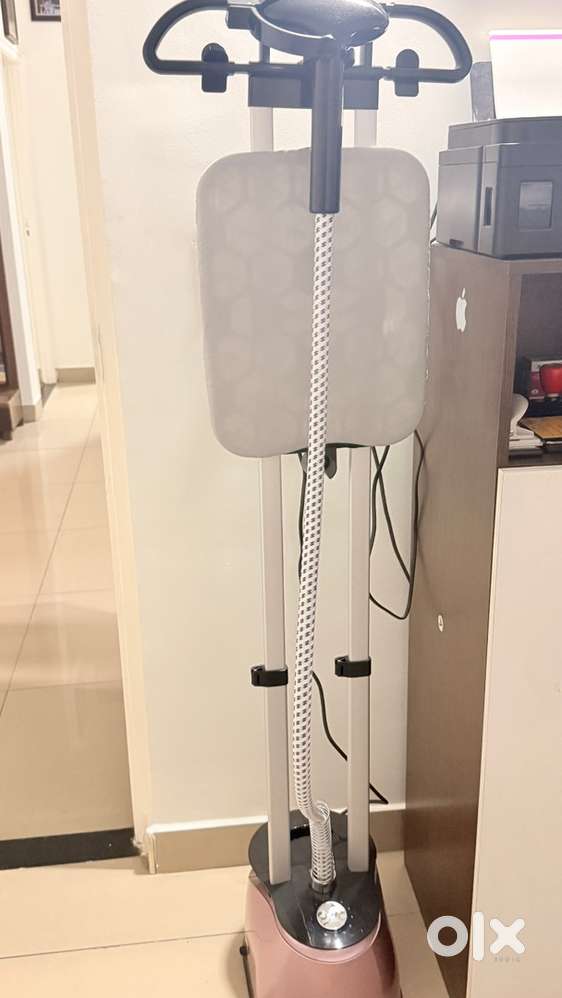 Wipro Elato GST 204 Standing Garment Steamer