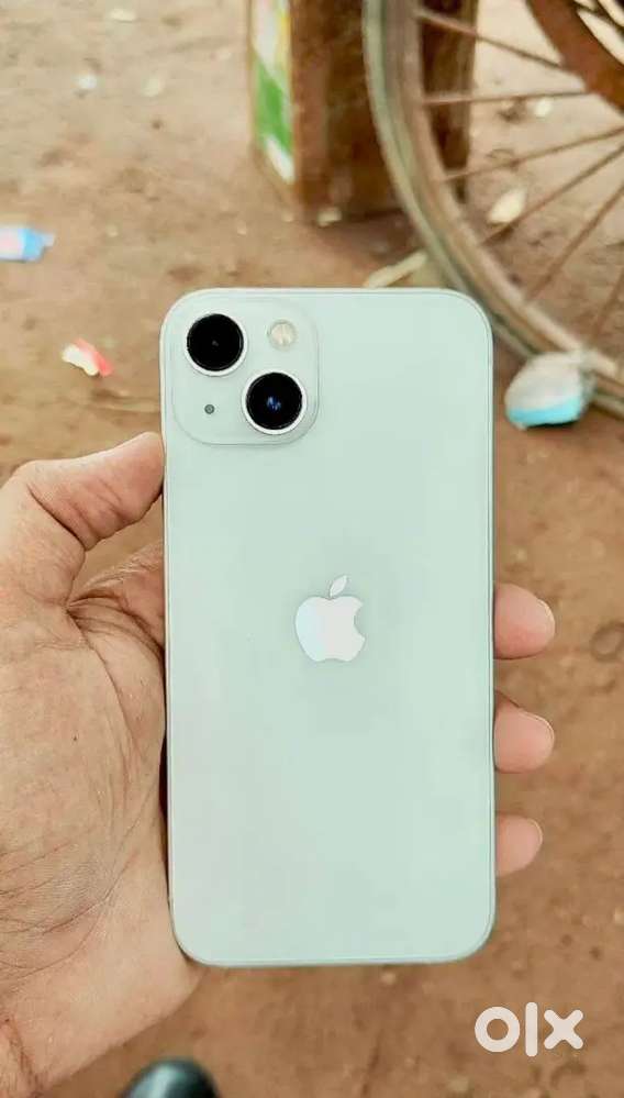 Selling Iphone 13 new Condition