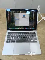 MacBook Pro M1 8/256 GB