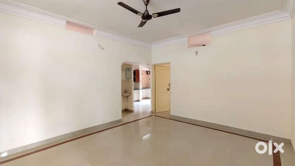 Spacious well ventilated 2 bhk flat on 2nd floor