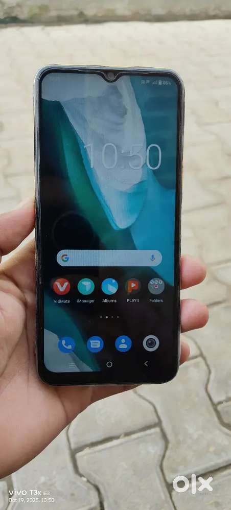Vivo y21  4gb and 64 gb  and 4g