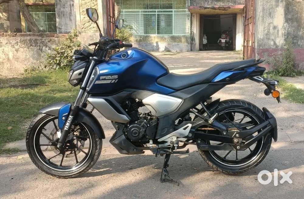 YAMAHA FZS VERSION 3.0 BS6FI DISC MODEL