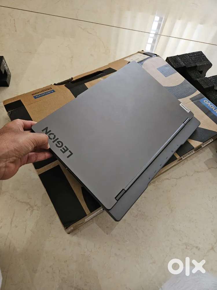 Brand new_LEGION CORE i7 13TH/24GB/512GB/RTX4060 8GB
