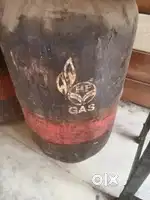 Chai ke counter ke liye ek cook chahiye,jo badhiya chai bana le.