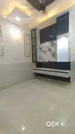 1 BHK SPACIOUS FLAT IN 50 GAJ NEAREST TO THE METRO