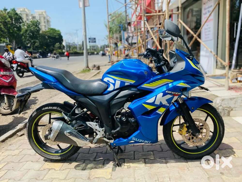 SUZUKI GIXXER SF