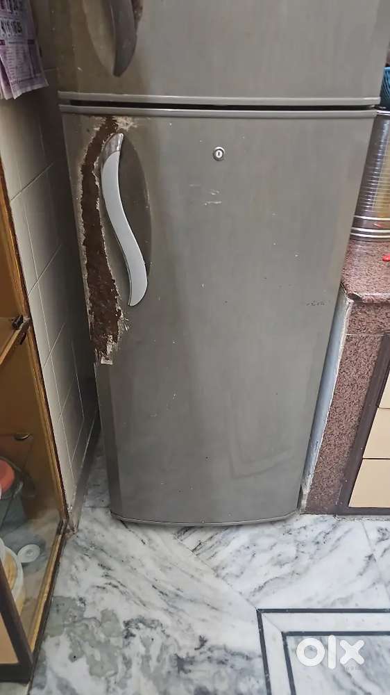 LG refrigerator