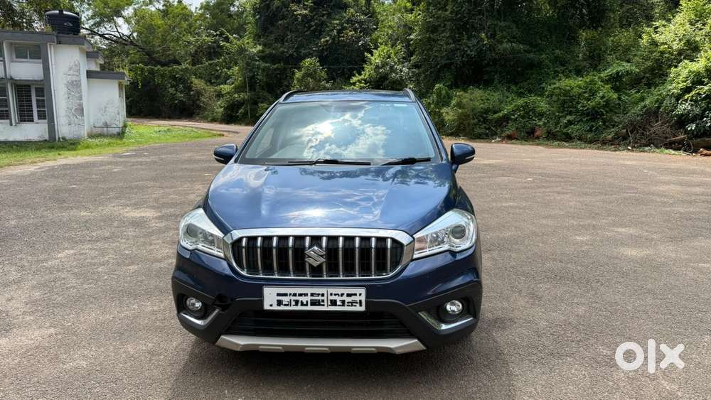 2019 June model Maruti Suzuki S-Croes Diesel in blue color for sale.