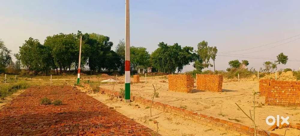 बुलडोजर से मुक्त प्लाट ले सुल्तानपुर हाइवे पर अप्रूव्ड सोसायटी बैंकलोन