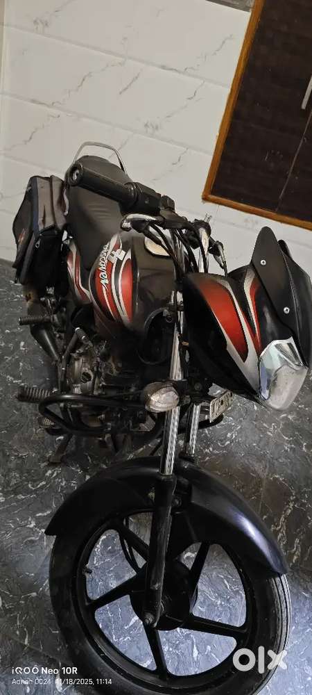 2 No tyre new hai UP19