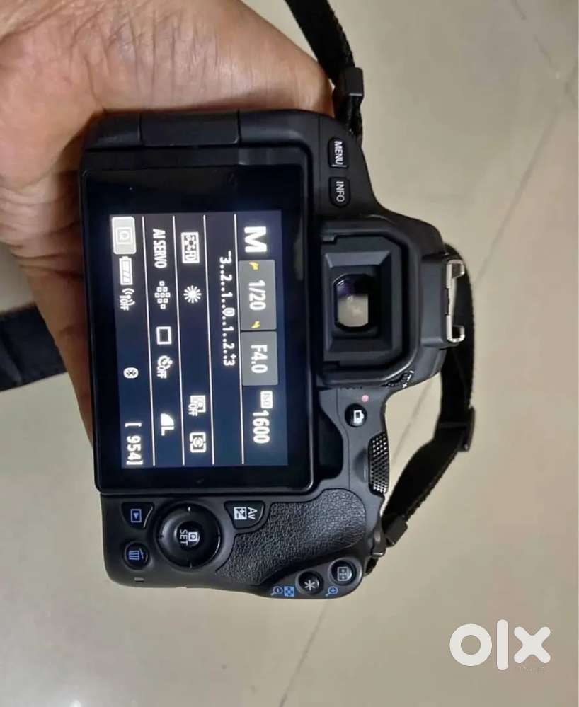 Canon 80d camera with 18-135 lens