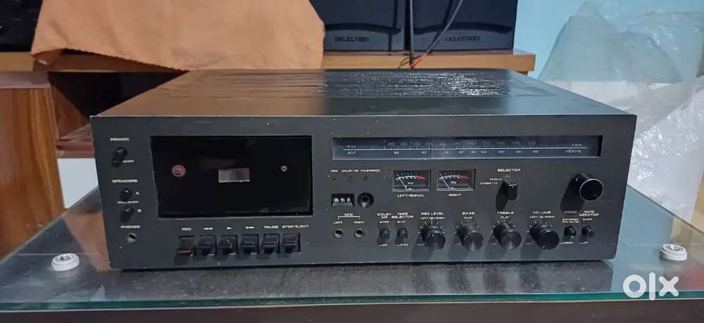 Akail Stereo Amp with Akai Speakers