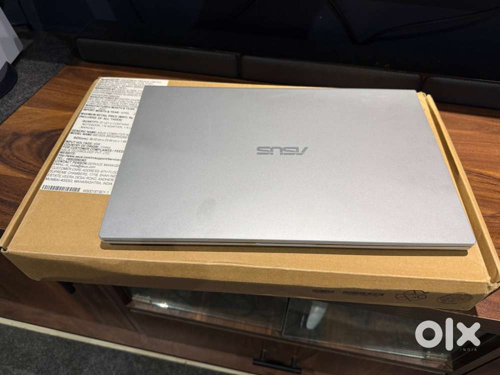 ASUS VivoBook 14