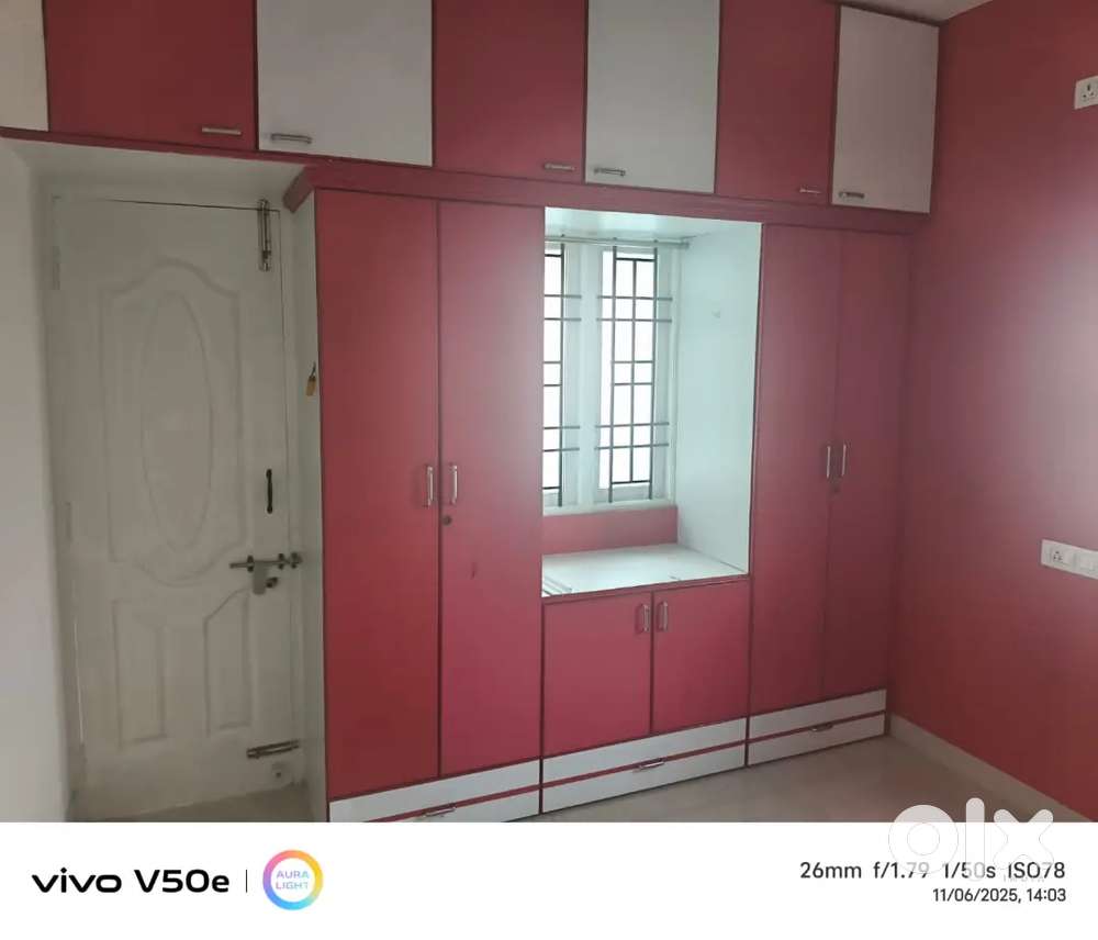 Kolathur 3 BHK Flat for rent