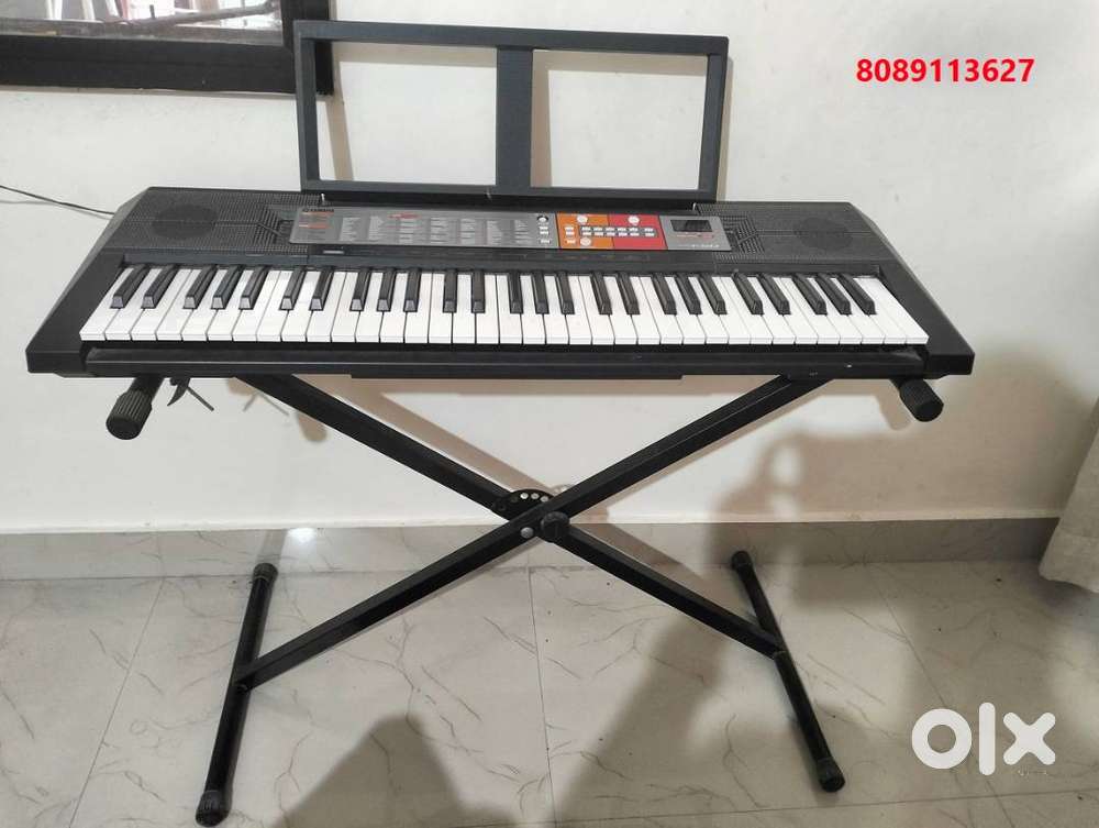 YAMAHA PSR F50 Keyboard (Including Stand)