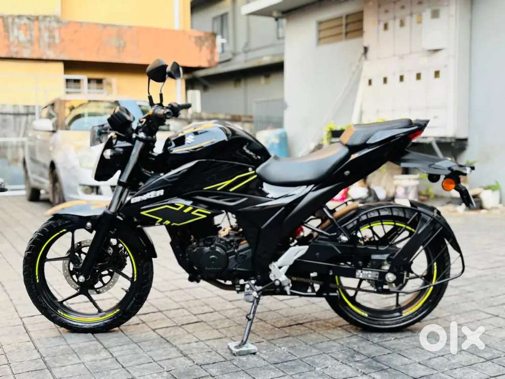 2024 Gixxer only 6000 kms