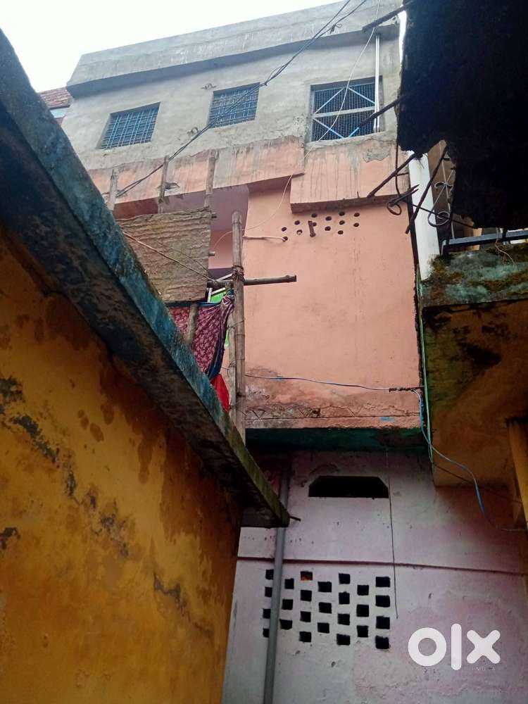 Left side of highway