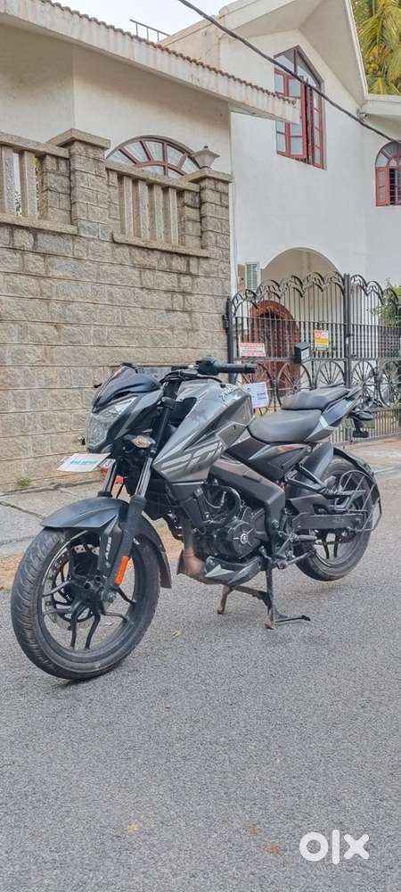 BAJAJ PULSAR NS 200 for sale