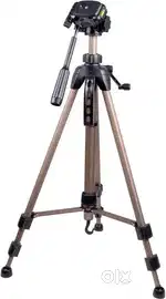 Tripod for DSLR