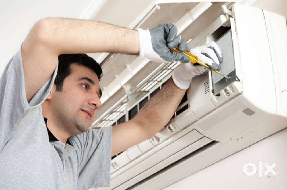 AC TECHNICIAN