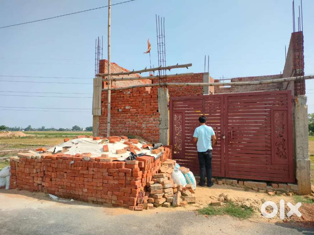 खलीलाबाद मे वस्तुग्रीन सिटी कॉलोनी मे न्यू कांट्रेक्शन मकान बिकाऊ है