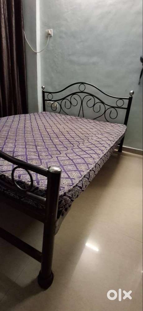 iron bed with mattress