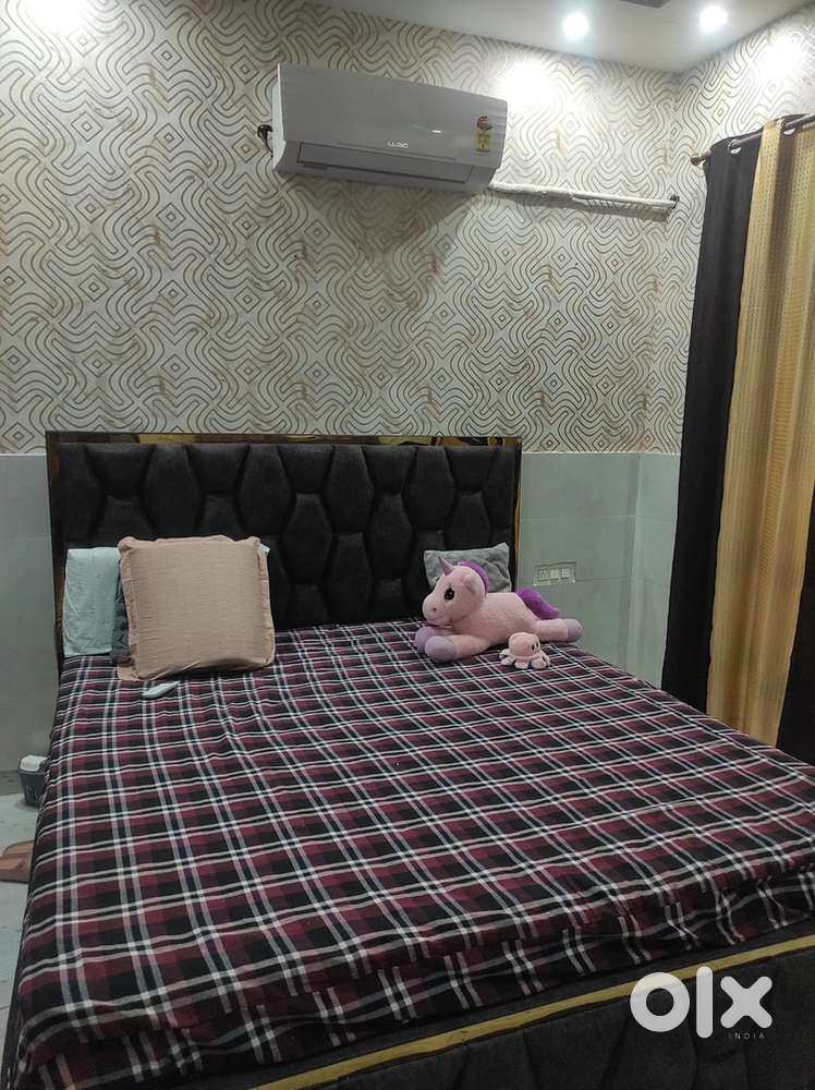 1BK (Studio Room) Furnished 1st floor Sunny Enclave 200ft airport road