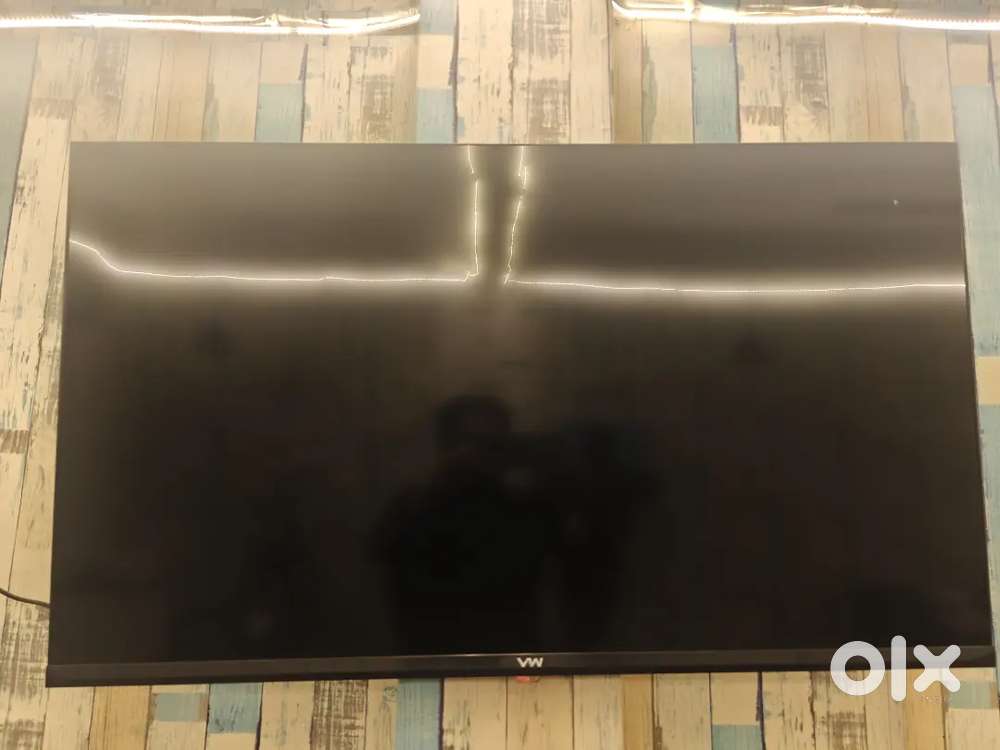VW 43inch TV 10days used