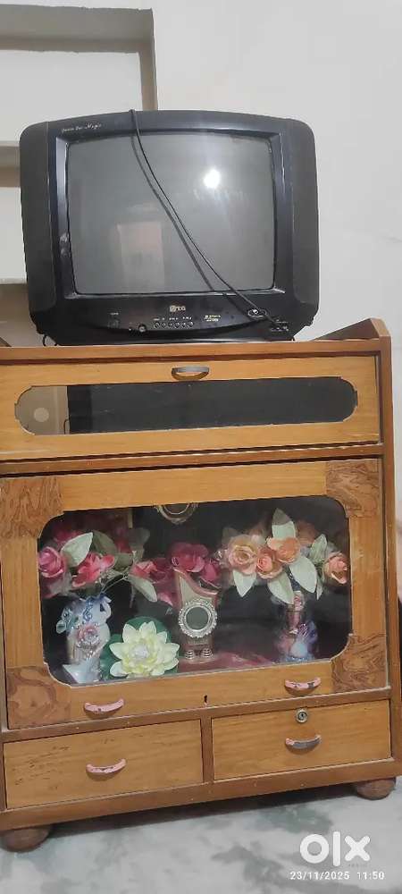 LG Tv and Stand