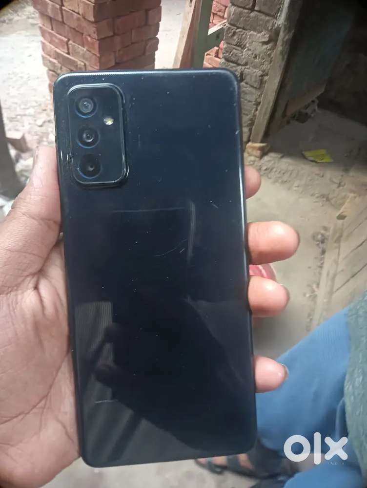 Samsung m52 5g 6/128