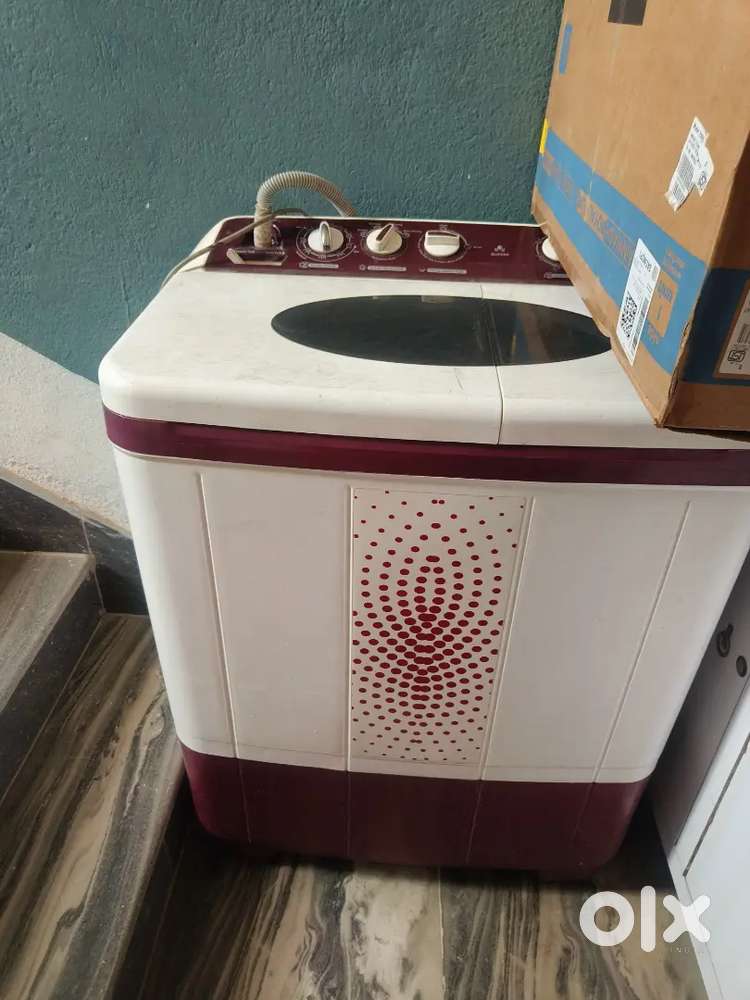 Sansui Semi automatic washing machine @4000
